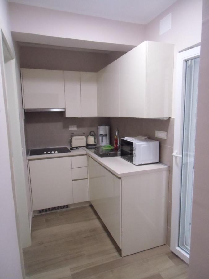 Apartments Romano Ровин Екстериор снимка