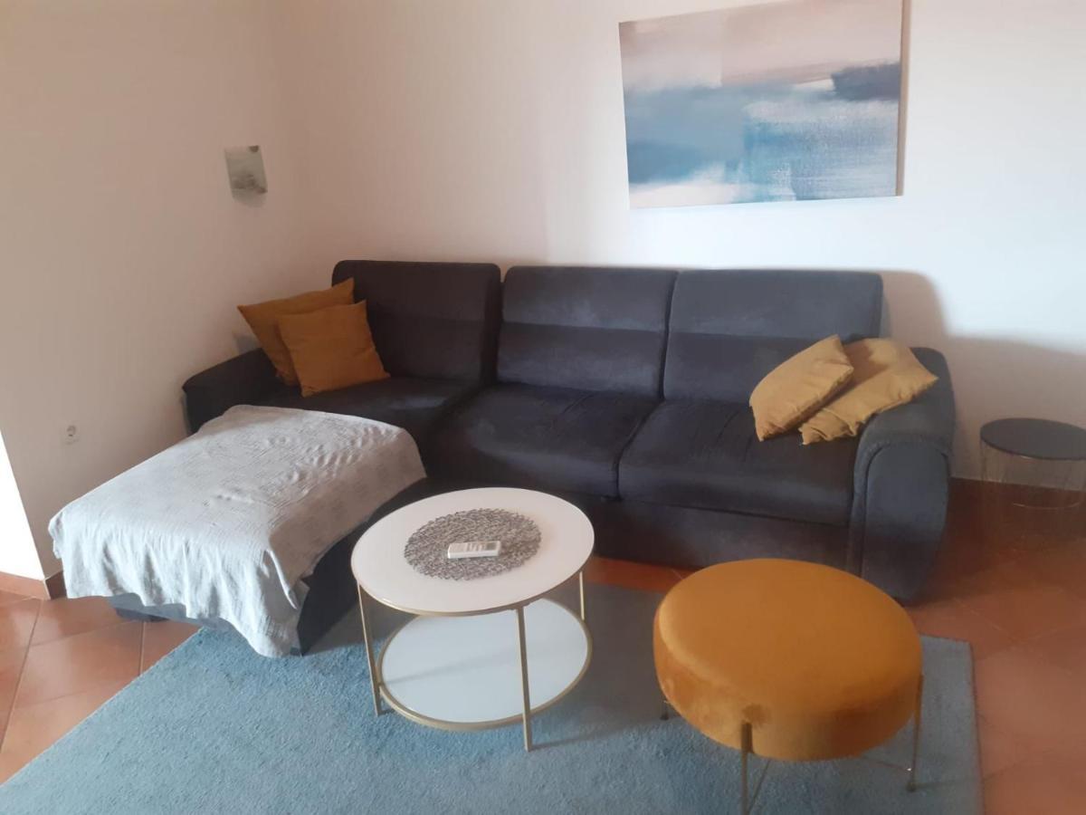Apartments Romano Ровин Екстериор снимка